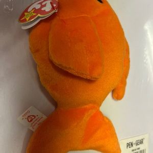 Ty Beanie Baby “Goldie”